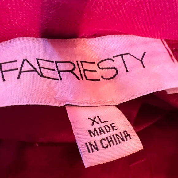 Faeresty Red Halter Dress - Picture 2 of 5